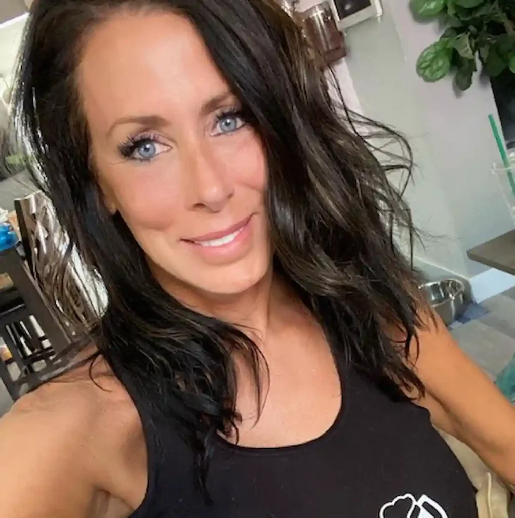 Reagan Foxx Scrolller